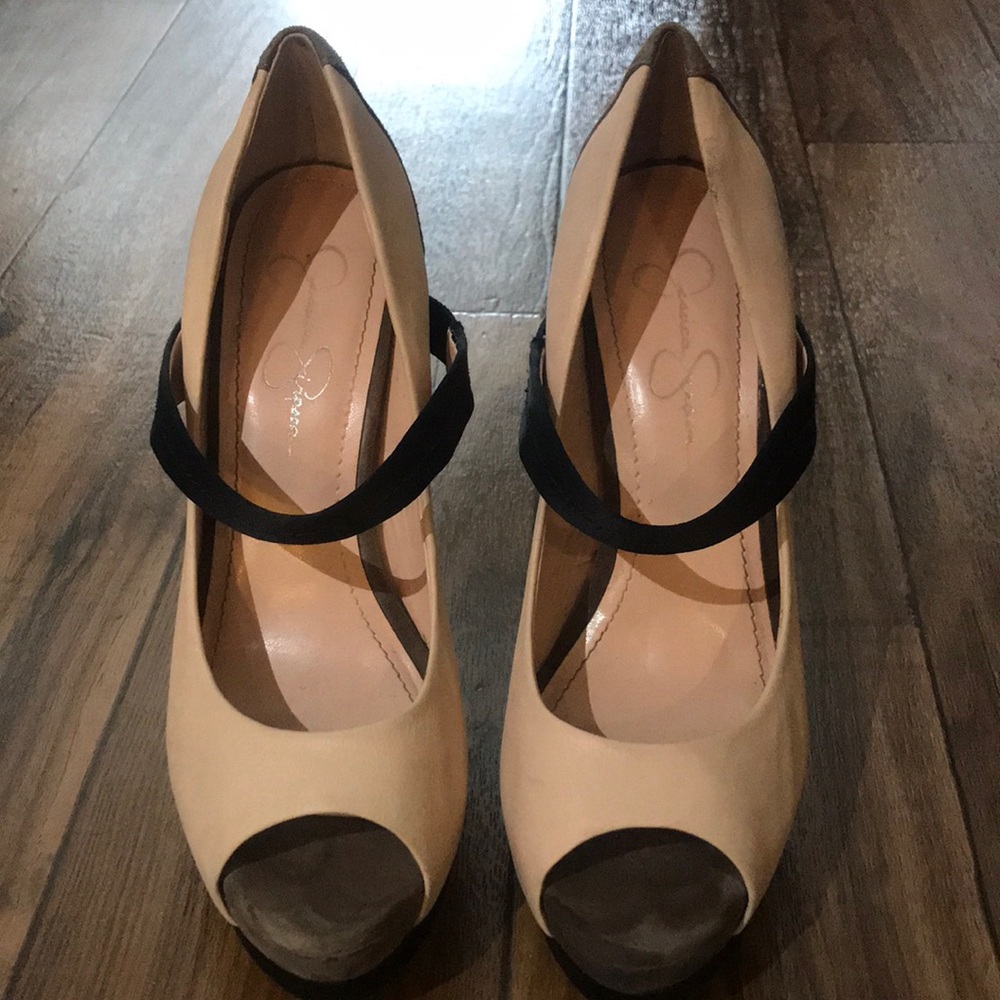 Jessica Simpson Platform Heels - Picture 6 of 7